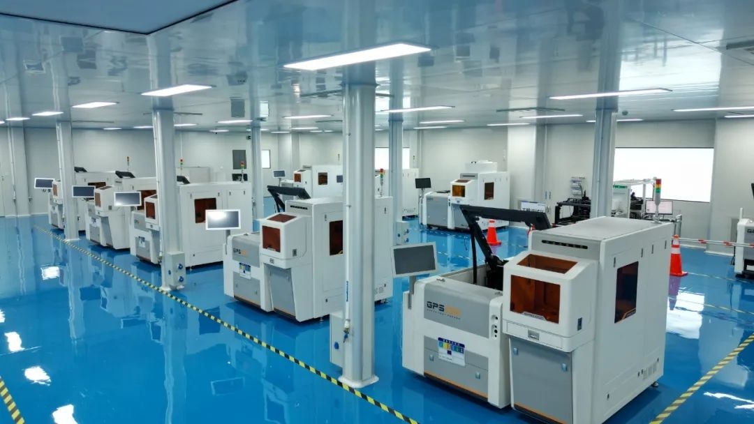 假发龙头瑞贝卡拟新增智能穿戴、珠宝业务加速多元化转型布局公司已连亏两年(图1)